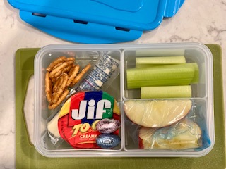 Apple Peanut Butter Lunchbox
